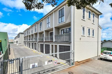 Photo of property in 11/289 Shirley Road, Papatoetoe, Auckland, 2025