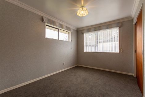 Photo of property in 12 Windsor Street, Dannevirke, 4930