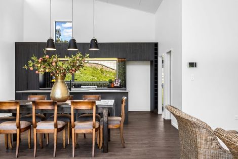 Photo of property in 6 Kapuka Lane, Kennedys Bush, Christchurch, 8025