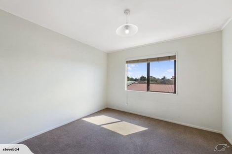 Photo of property in 44 Dickson Road, Papamoa Beach, Papamoa, 3118