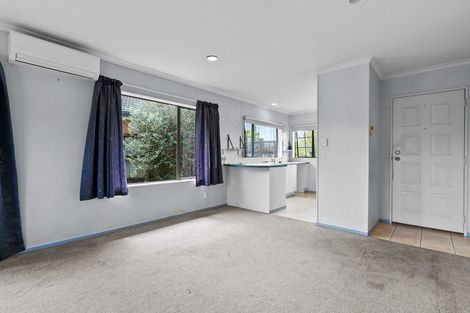Photo of property in 21 Sandwick Drive, Weymouth, Auckland, 2103