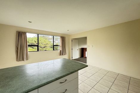 Photo of property in 4a Mcmahon Way, Paparangi, Wellington, 6037