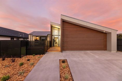 Photo of property in 3 Picadilly Avenue, Casebrook, Christchurch, 8051