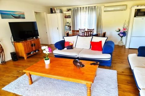 Photo of property in 56 Riverside Road, Orewa, 0931