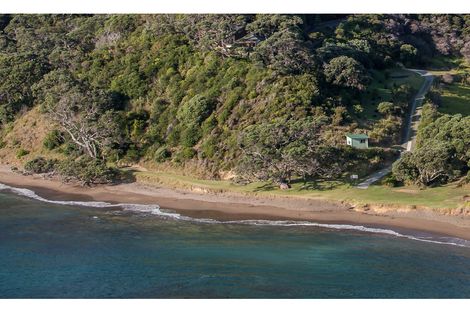 Photo of property in 356 Rockell Road, Whananaki, Hikurangi, 0181