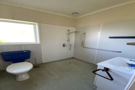 Photo of property in 16 Chester Road, Tawa, Wellington, 5028