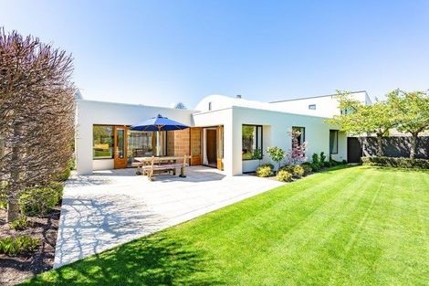 Photo of property in 22 Queens Avenue, Merivale, Christchurch, 8014