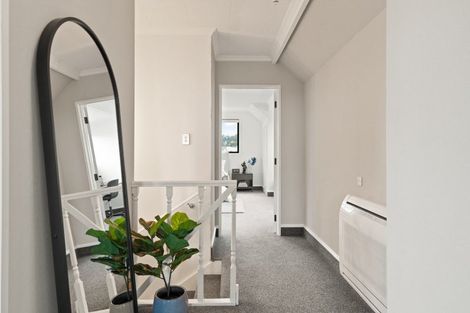 Photo of property in 165 Macandrew Road, South Dunedin, Dunedin, 9012