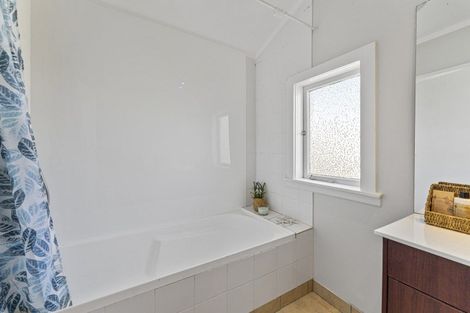 Photo of property in 56 Matene Street, Otaki, 5512