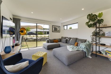 Photo of property in 8 Erskine Street, Lake Hayes, Queenstown, 9304
