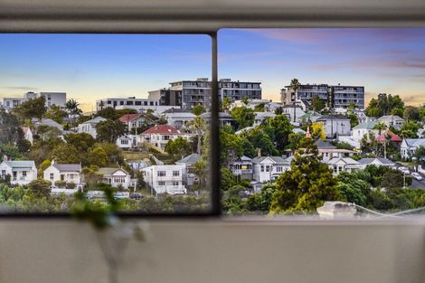 Photo of property in 1/46 Aitken Terrace, Kingsland, Auckland, 1021