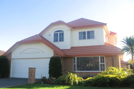 Photo of property in 5 Kauri Street, Woburn, Lower Hutt, 5011