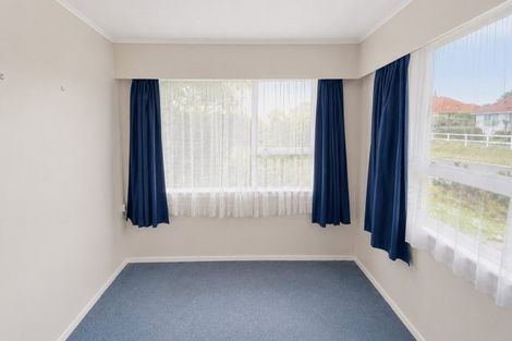 Photo of property in 118 Frankley Road, Frankleigh Park, New Plymouth, 4310