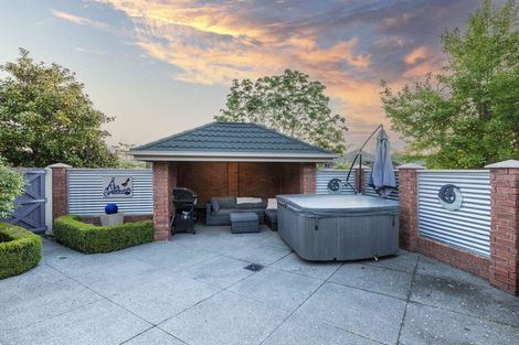 Photo of property in 2 Calypso Place, Spencerville, Christchurch, 8083