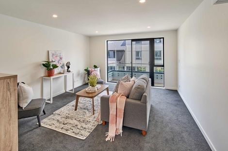 Photo of property in 45 John Street, Stokes Valley, Lower Hutt, 5019