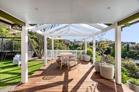 Photo of property in 29 Havelock Road, Hospital Hill, Napier, 4110