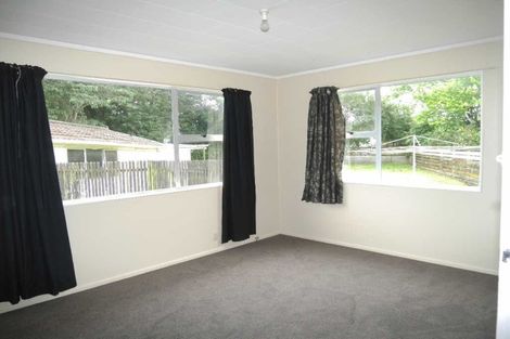 Photo of property in 43 Arawhata Road, Paraparaumu, 5032