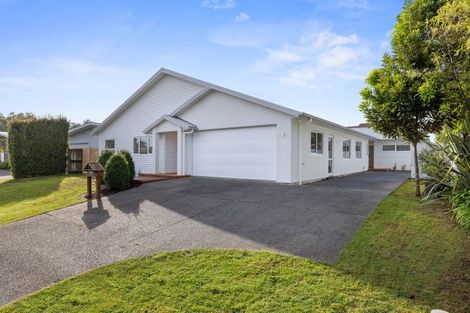 Photo of property in 85 Gravatt Road, Papamoa Beach, Papamoa, 3118