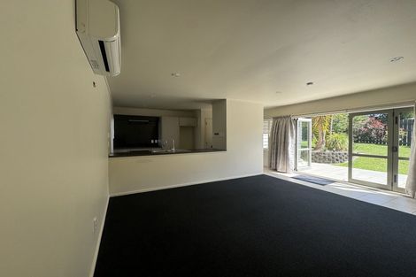 Photo of property in 2/2 Hatherlow Street, Glenfield, Auckland, 0629