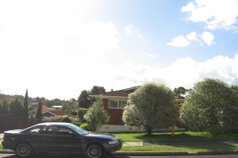 Photo of property in 18 Jade Avenue, Pakuranga Heights, Auckland, 2010