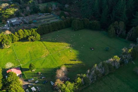 Photo of property in 299 Moores Valley Road, Wainuiomata, Lower Hutt, 5373