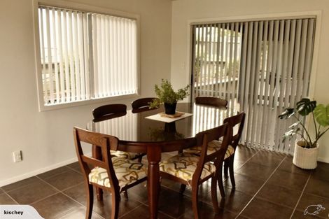 Photo of property in 90 Treadwell Street, Springvale, Whanganui, 4501