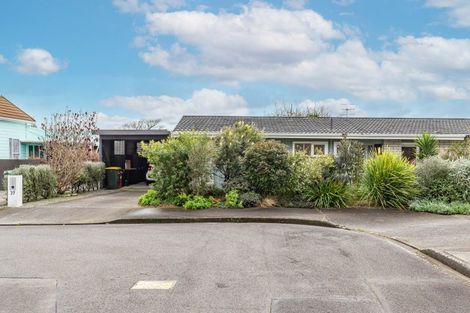 Photo of property in 37 Kent Street, Levin, 5510