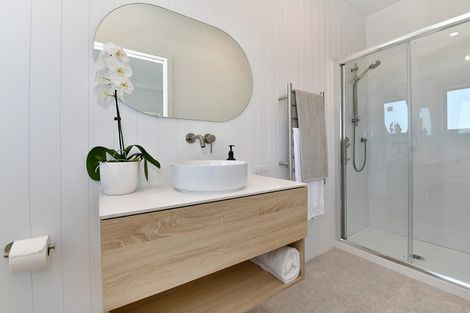 Photo of property in 35b St James Avenue, Helensville, 0800