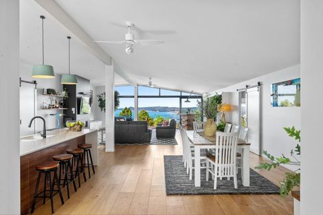 Photo of property in 10 Hillcrest Road, Hatfields Beach, Orewa, 0931