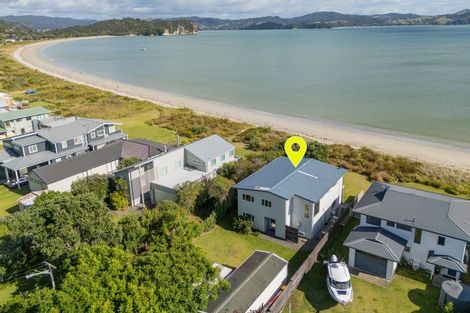 Photo of property in 99 Captain Cook Road, Cooks Beach, Whitianga, 3591