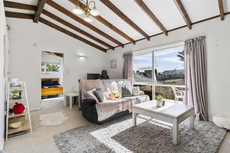 Photo of property in 7d Yeoman Place, Howick, Auckland, 2014