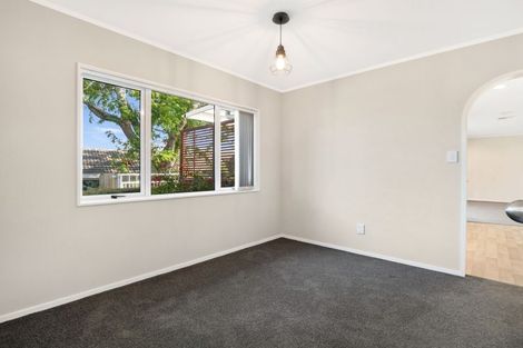 Photo of property in 16 Frisken Place, Lynmore, Rotorua, 3010