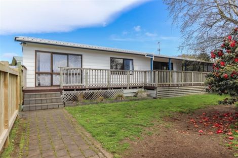 Photo of property in 3 Tainui Terrace, Inglewood, 4330