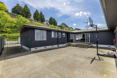 Photo of property in 69 Puketapu Road, Taradale, Napier, 4112