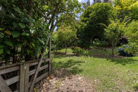 Photo of property in 1688 South Head Road, South Head, Helensville, 0874