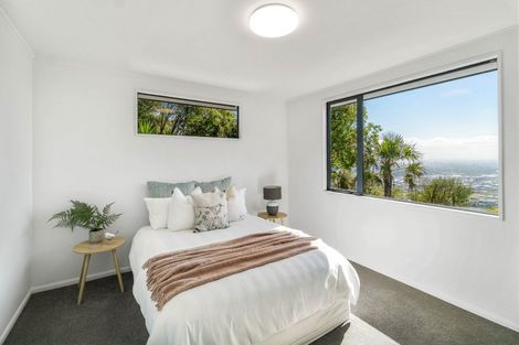 Photo of property in 5 Plains View, Mount Pleasant, Christchurch, 8081