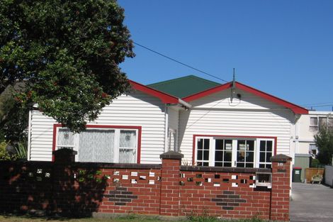Photo of property in 18 Rotherham Terrace, Miramar, Wellington, 6022