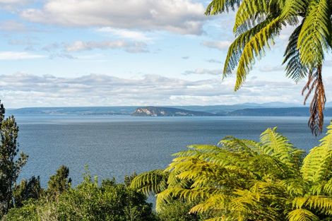 Photo of property in 10/88 Pukawa Road, Pukawa Bay, Turangi, 3381