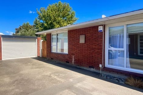 Photo of property in 2/186 Blighs Road, Strowan, Christchurch, 8052