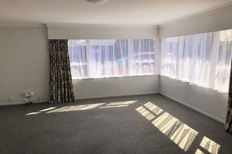 Photo of property in 2/37 Great South Road, Takanini, 2112