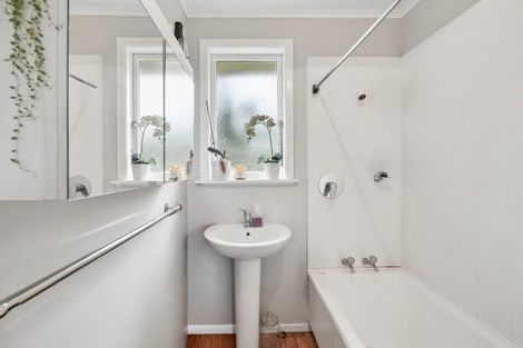 Photo of property in 4 Filton Avenue, Brookfield, Tauranga, 3110