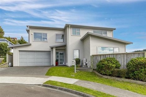 Photo of property in 48 Winsley Terrace, Churton Park, Wellington, 6037