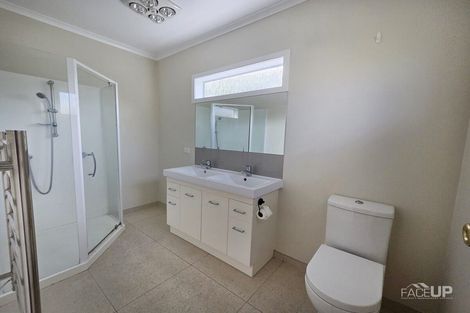Photo of property in 1/16 Northcote Road, Takapuna, Auckland, 0622