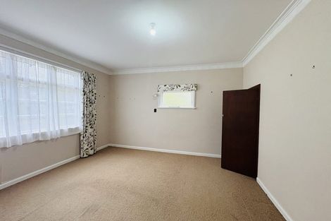 Photo of property in 29-31 Rangitira Avenue, Palmerston North, 4414