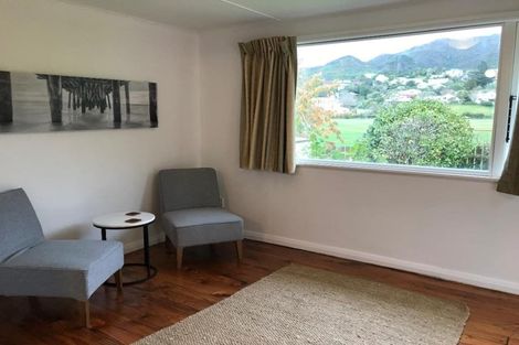 Photo of property in 15 Sunshine Avenue, Karori, Wellington, 6012