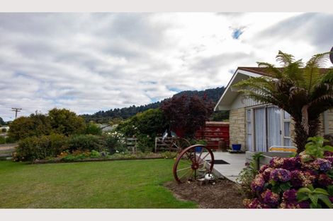 Photo of property in 61 Upper Thames Street, Ohakune, 4625