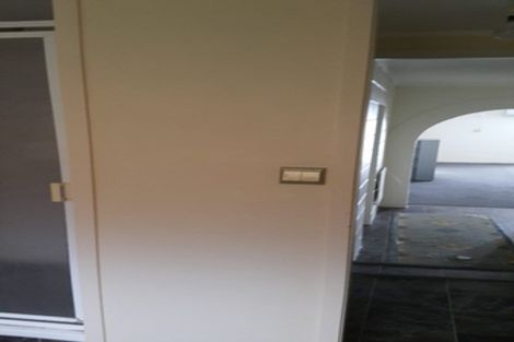 Photo of property in 14 Tatyana Place, Massey, Auckland, 0614