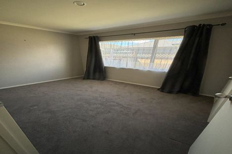 Photo of property in 22 Lochinver Drive, Nawton, Hamilton, 3200