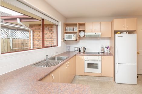 Photo of property in 46 Marriotts Road, North New Brighton, Christchurch, 8083