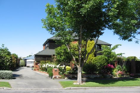 Photo of property in 164 Hawthornden Road, Avonhead, Christchurch, 8042